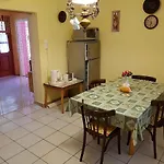 2 Tatil Evi