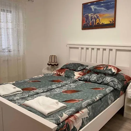 2 * Balatonbereny