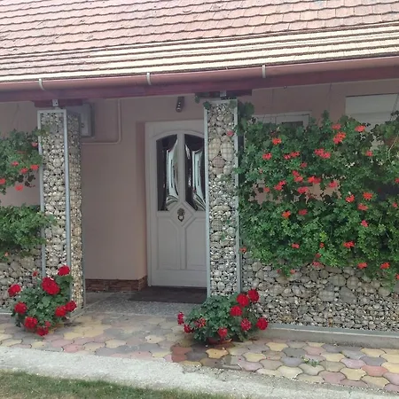 Holiday home 2 Balatonbereny