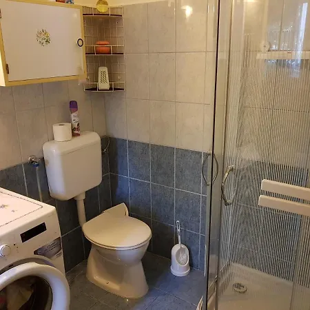 2 Holiday home *