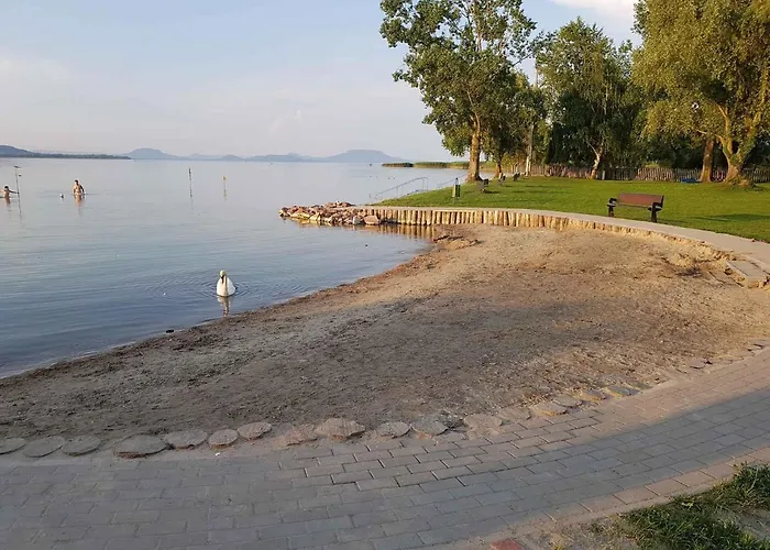 בית נופש 2 Balatonberény