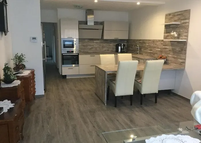 בית נופש 2 Balatonberény